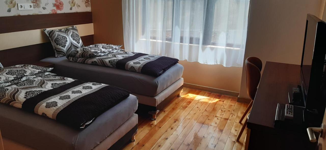 Апартамент Гето - 2 Комфорт Belogradtschik Exterior foto